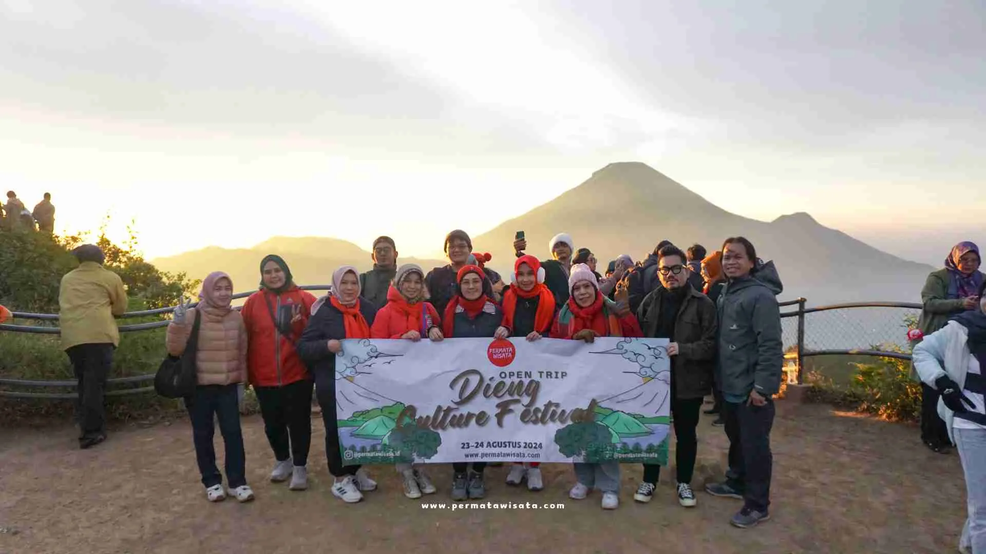 paket wisata dieng dari bekasi