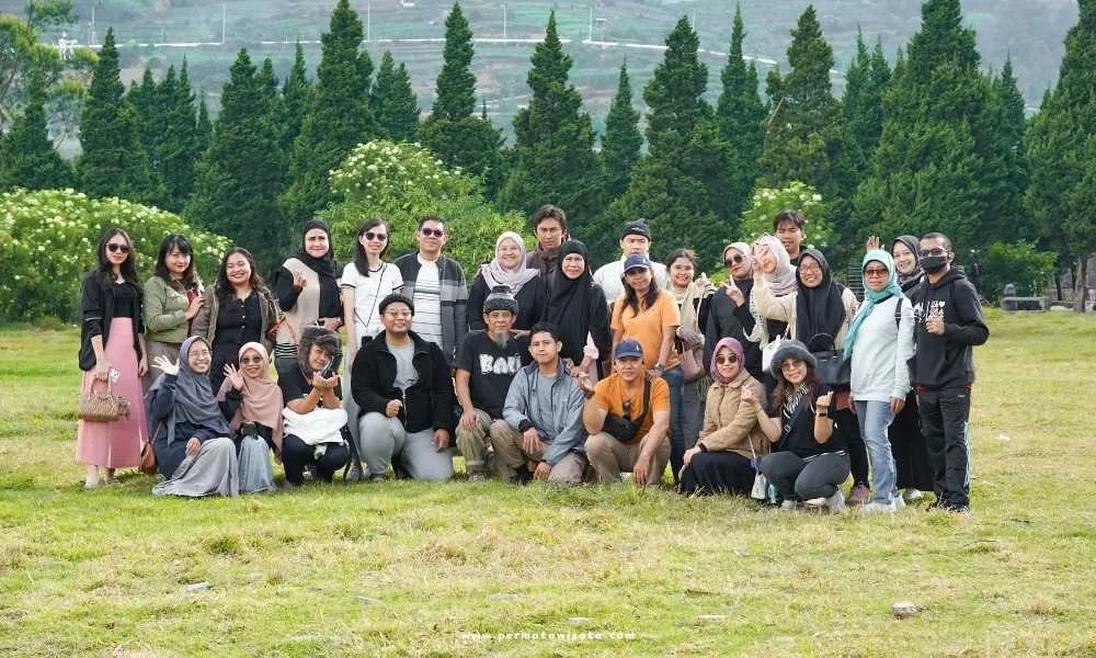 open trip dieng