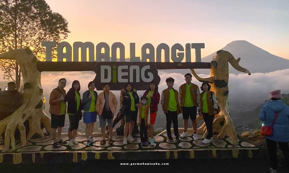 paket trip dieng dari bekasi